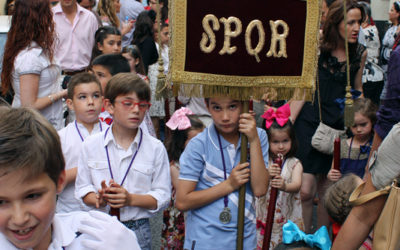 ¿Quieres participar en el cortejo de la Cruz de Mayo de la Hermandad?