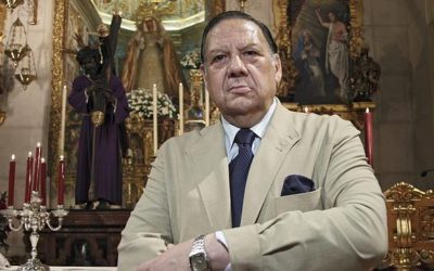 Pepe Moreno recibe la Medalla Pro Ecclesia et Pontifice por su servicio a la Iglesia