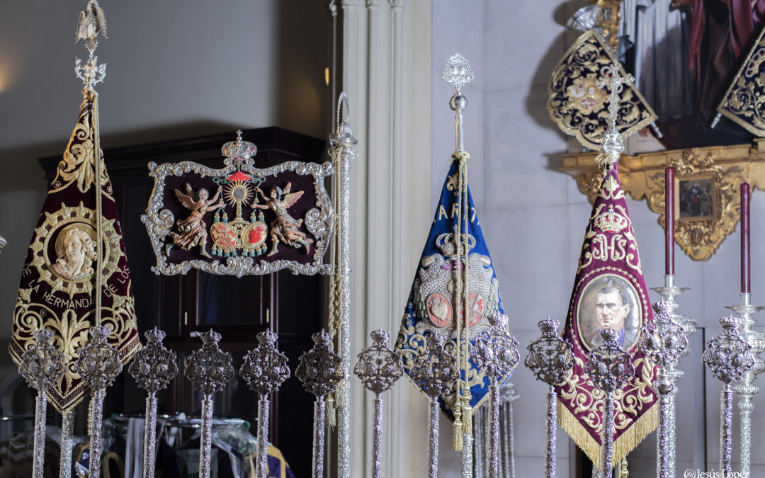 Abierto el plazo para la solicitud de insignias y cruces para la Estación de Penitencia 2023