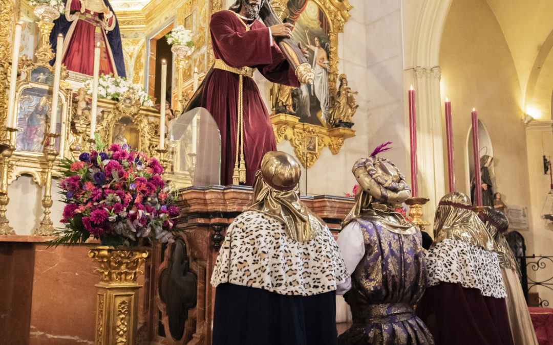 El Cartero Real de la Hermandad de Los Gitanos vuelve a recorrer las calles de nuestra feligresía