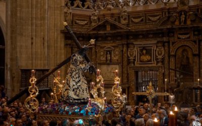 #YoRezoEnCasa Recordamos el Vía Crucis de las Hermandades de Sevilla 2020