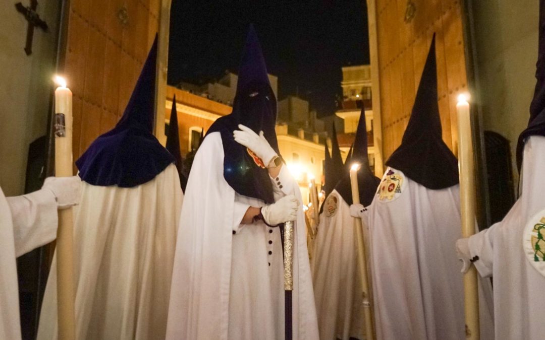 Datos de interés para los hermanos que forman parte del cortejo de la Estación de Penitencia 2023