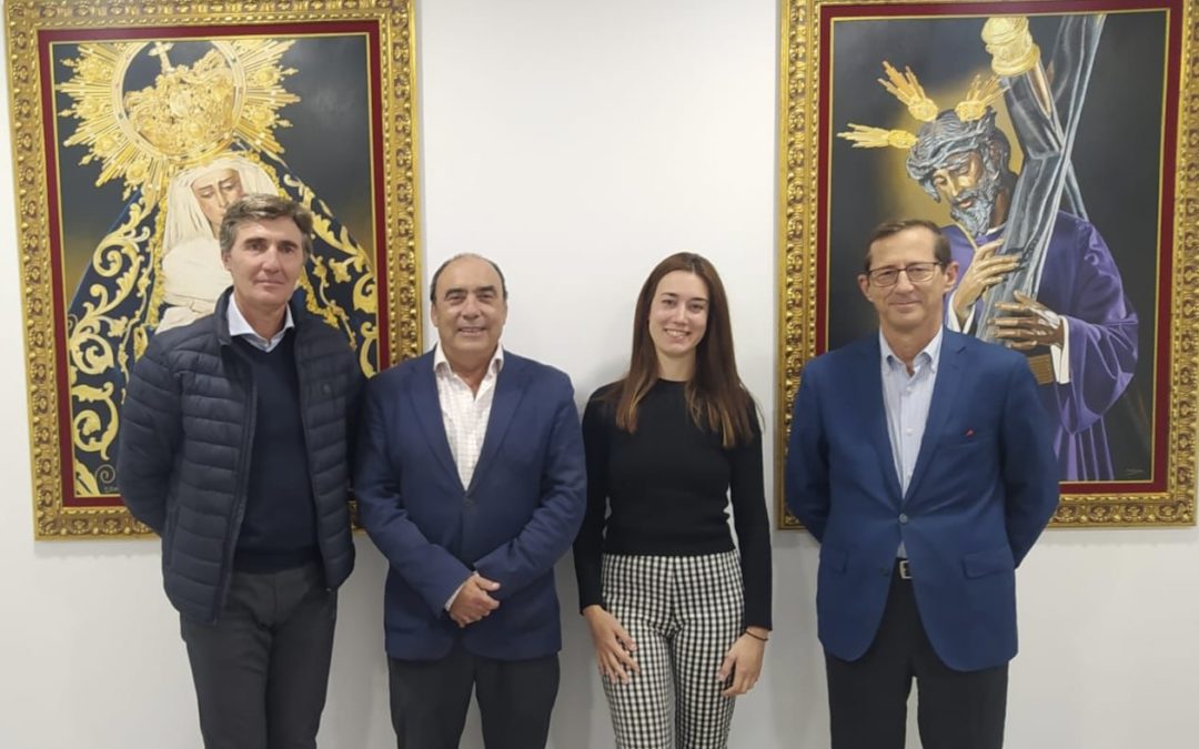La Hermandad de Los Gitanos apoya y difunde la labor de la Asociación Española Contra el Cáncer en Sevilla