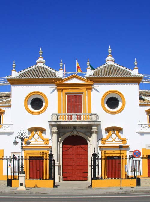 La Hermandad de Los Gitanos y la Asociación Nuevo Futuro próximas beneficiarias del Festival Taurino Solidario de la Maestranza de Sevilla
