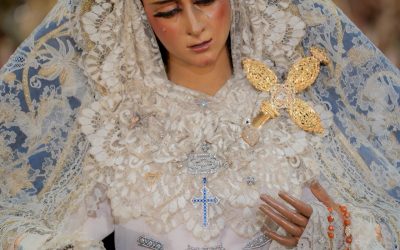 María Santísima de las Angustias Coronada en su Besamanos