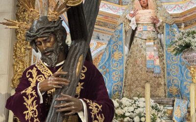 Cambio del Señor de la Salud y la Virgen de las Angustias
